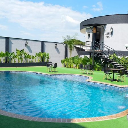 Hotel Boutique Ciudad Jardin Cali Bagian luar foto