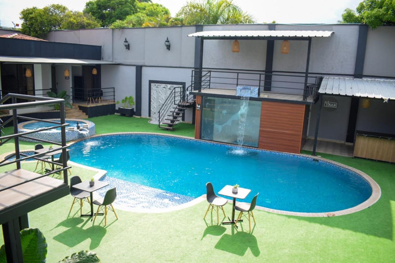 Hotel Boutique Ciudad Jardin Cali Bagian luar foto